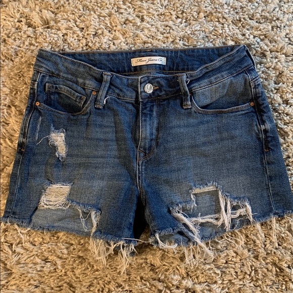 Mavi Distressed Stretchy Jean Shorts Women’s Size 27 - Picture 1 of 5
